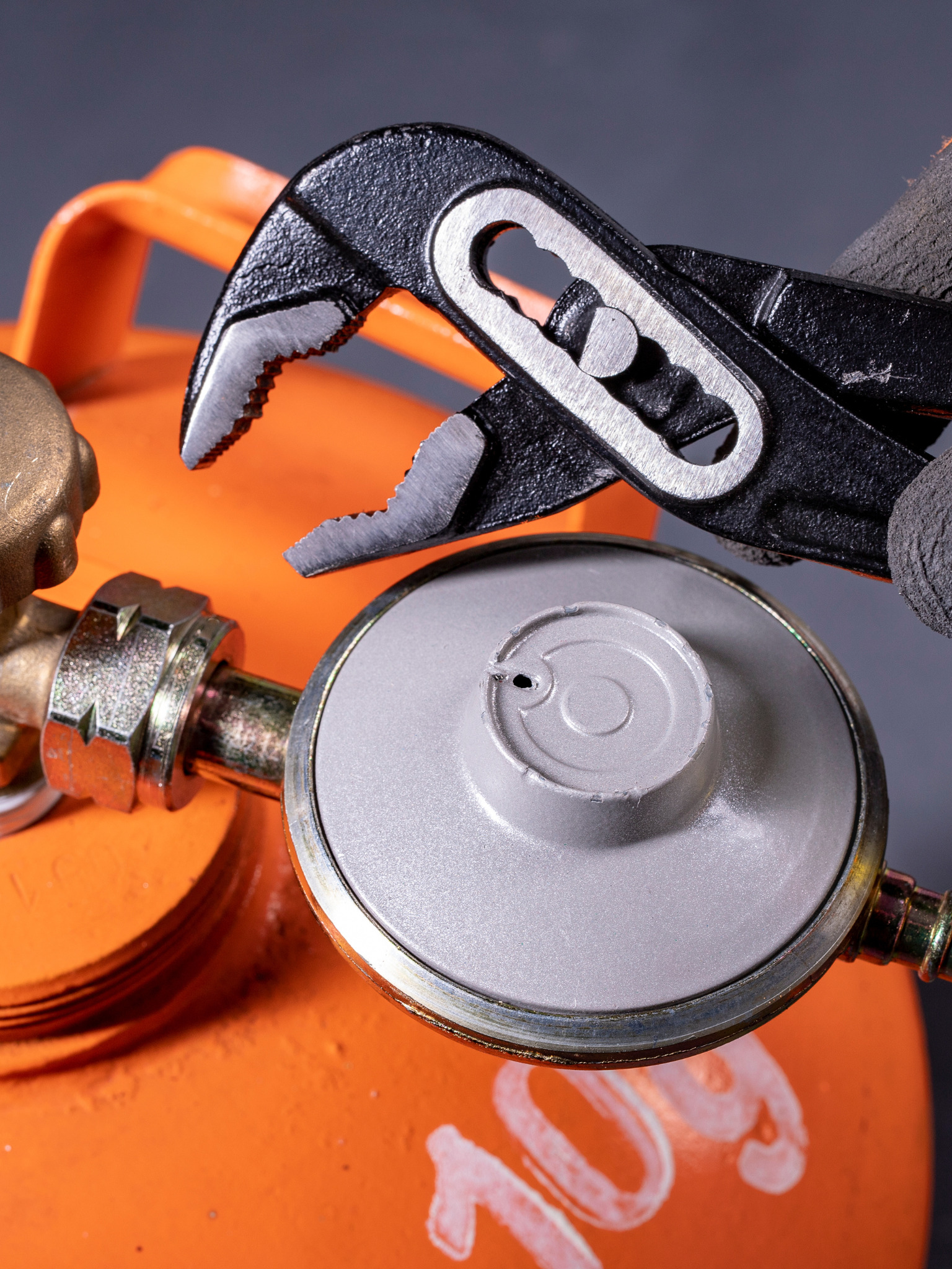 gas safe registered engineer near me Altrincham, WA14-WA15